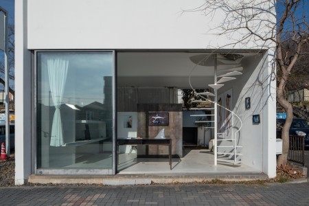 001YYY09027 ToLoLo studio