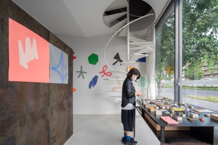 033YYY08638 ToLoLo studio