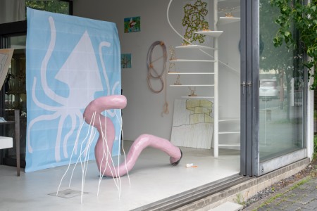 004 YYY00867　ToLoLo