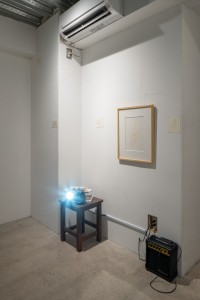 038NAK02957 ToLoLo studio