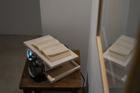 050NAK02948 ToLoLo studio