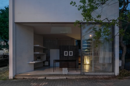 003TAJ04225-Edit ToLoLo studio