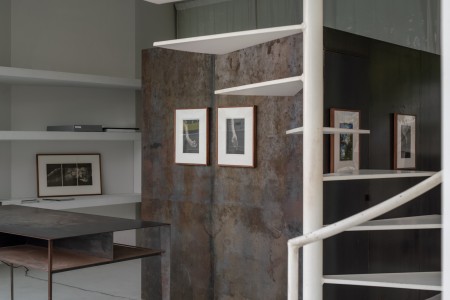 018TAJ04170 ToLoLo studio