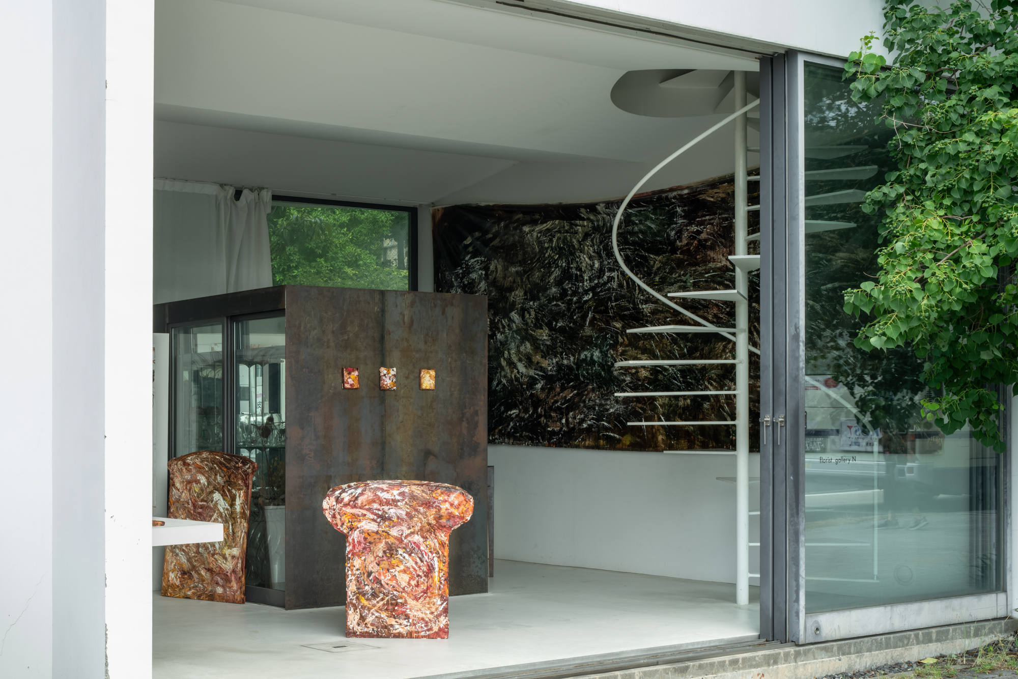 015ARA08063 ToLoLo studio