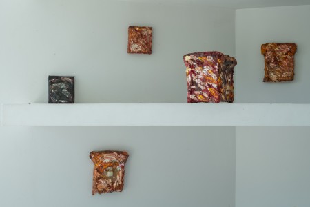 042TAJ04848 ToLoLo studio