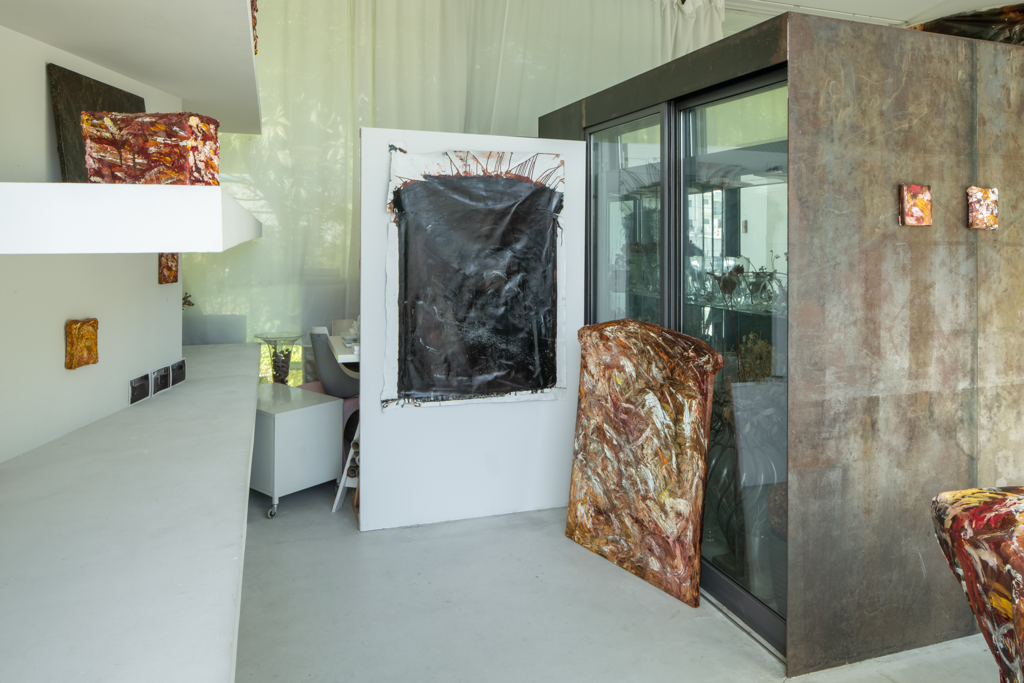 053ARA08202 ToLoLo studio