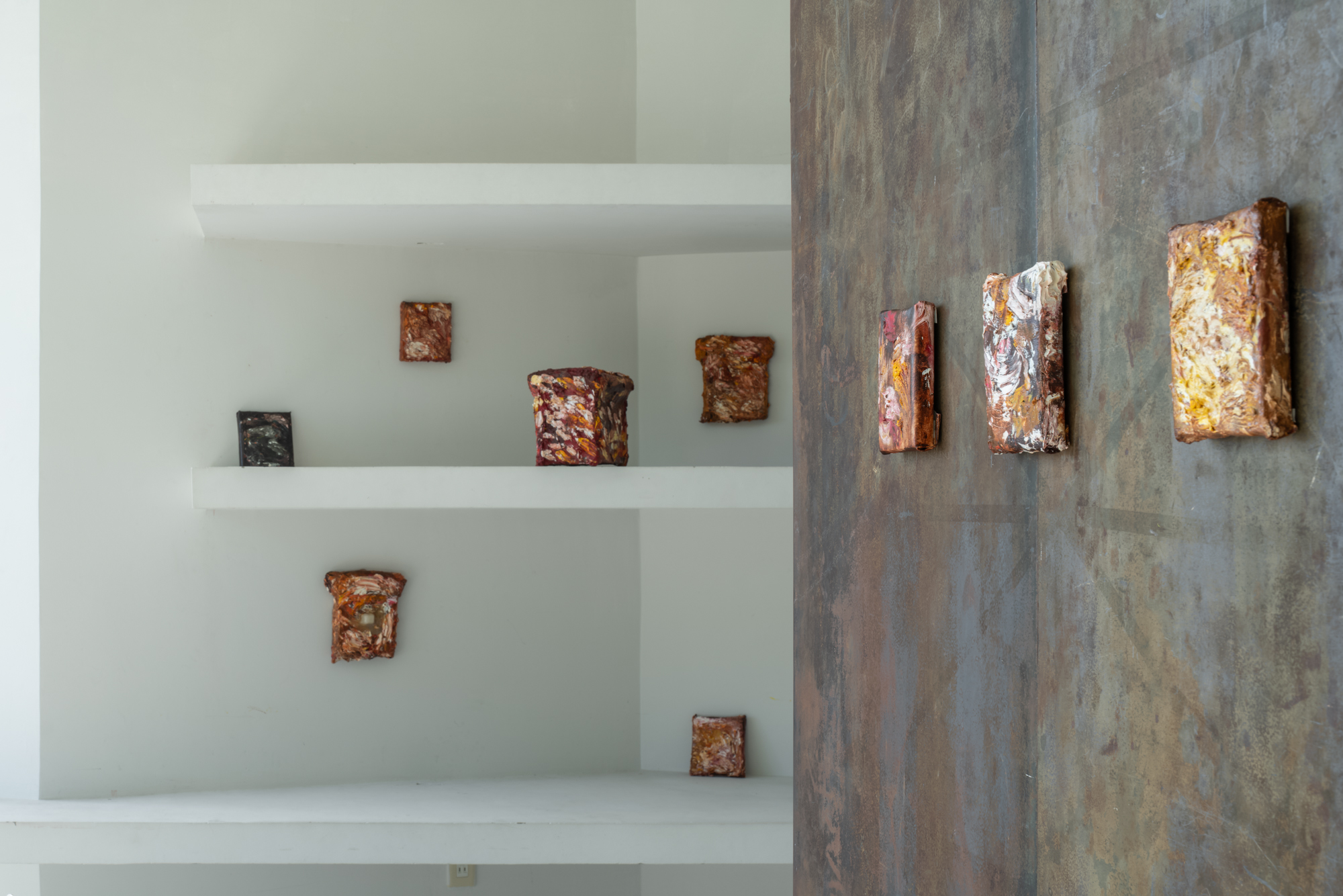 065TAJ04908 ToLoLo studio