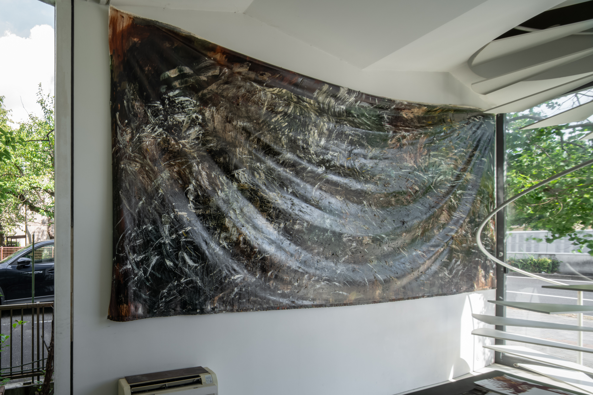 083ARA08130 ToLoLo studio