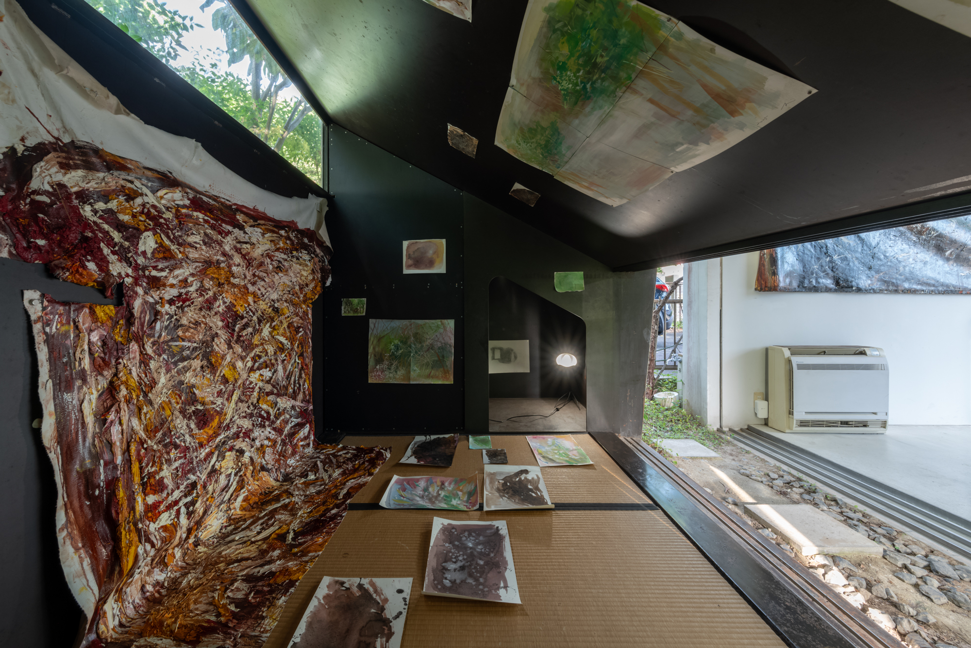 117TAJ04974 ToLoLo studio