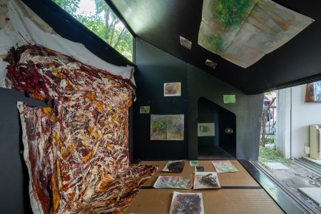 118ARA08184 ToLoLo studio